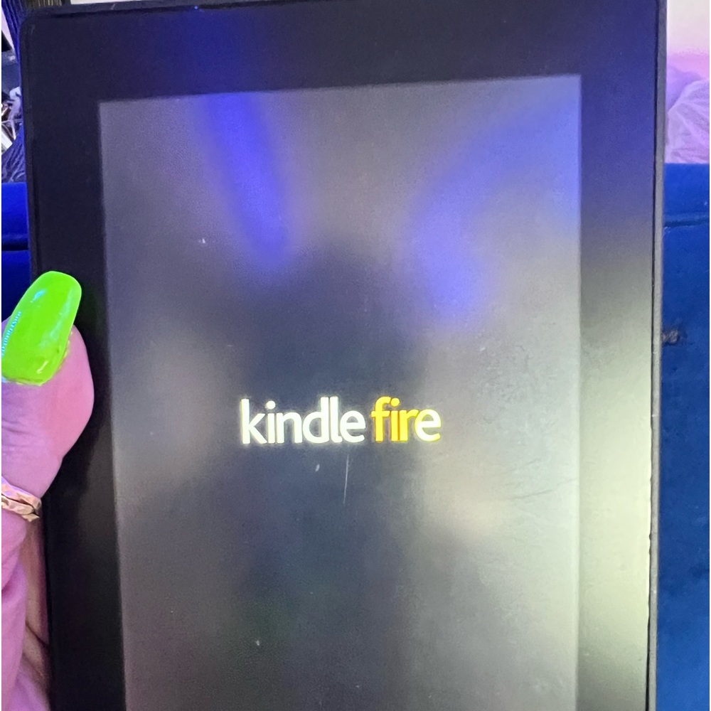 🐾KINDLE FIRE HD 7❤️GREAT FOR A READER❤️